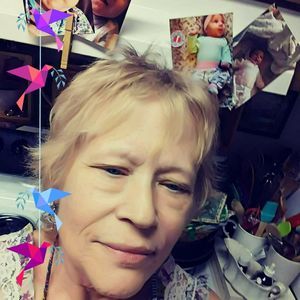 Meet your Posher, Helen